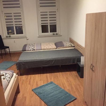 Ferienwohnung Am Holzwurm Риза Екстериор снимка